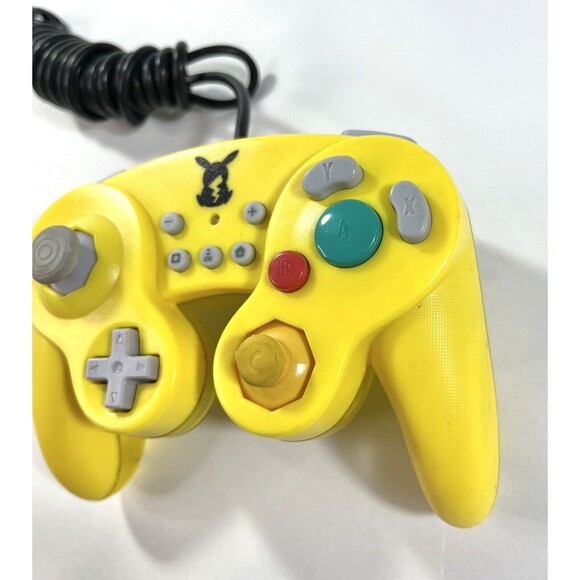 Pokémon Hori Classic Yellow Wired Controller Nintendo Switch Pikachu - Picture 3 of 10